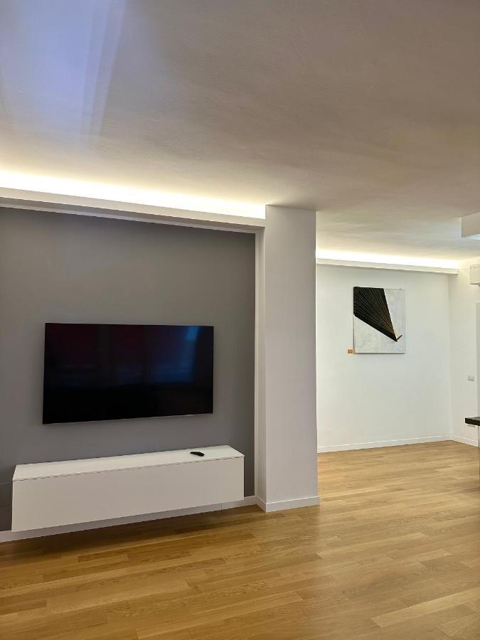 Modern Art Loft - Raffinato Loft In Zona Centrale Milano Eksteriør billede